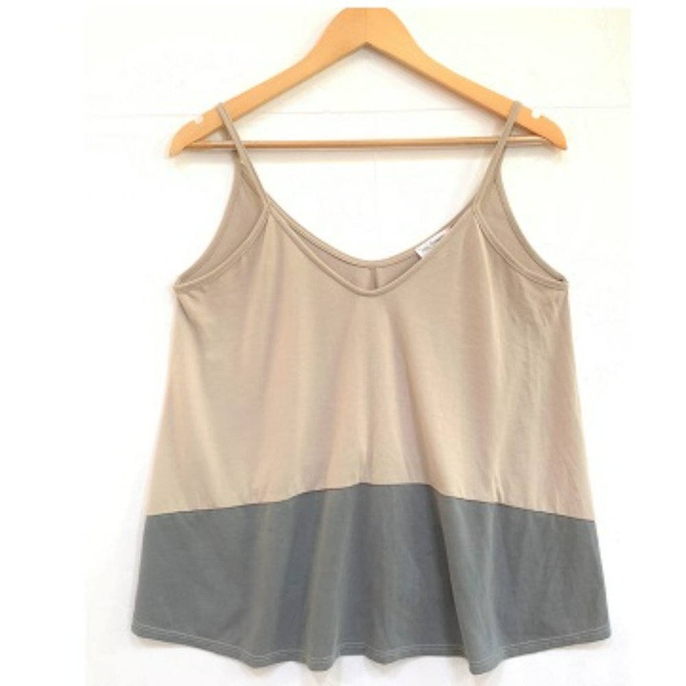 New SAY SOMETHING color block cami